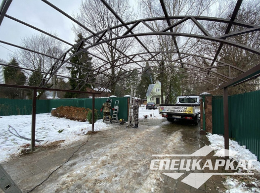 Металлический навес с поликарбонатом №61 - фото 1565