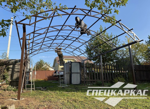 Навес для авто из поликарбоната №84 - фото 1794