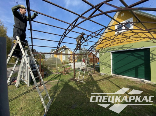 Навес из поликарбоната перед гаражом №82 - фото 1774