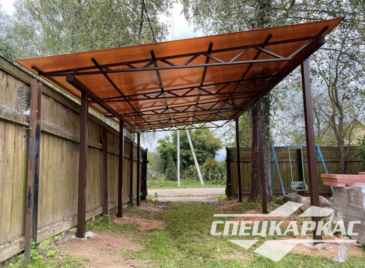 Прямой односкатный навес из поликарбоната для машины №97 - фото 1921